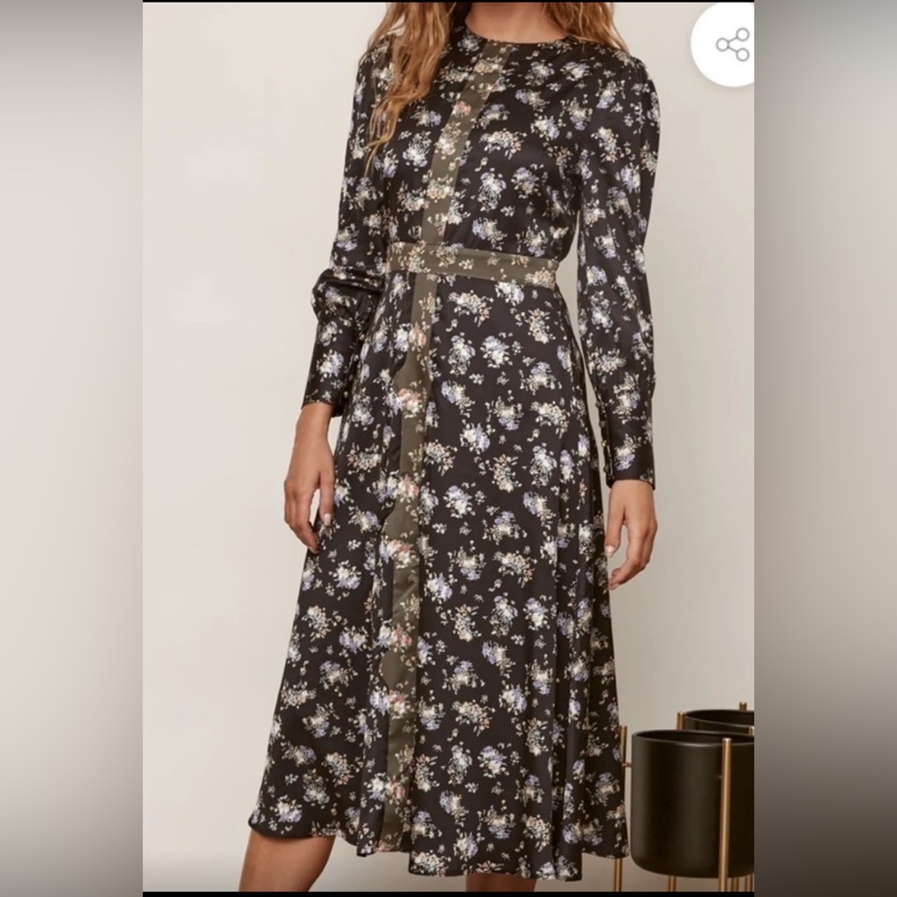 Women’s Floral Long Sleeve Junees Georgette Cavalry Dress Size Small Like New